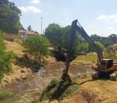 Saae-Sorocaba finaliza limpeza de lago no Parque João Pellegrini